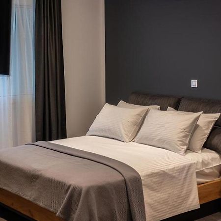 Ioulia'S Apartments Платария Екстериор снимка