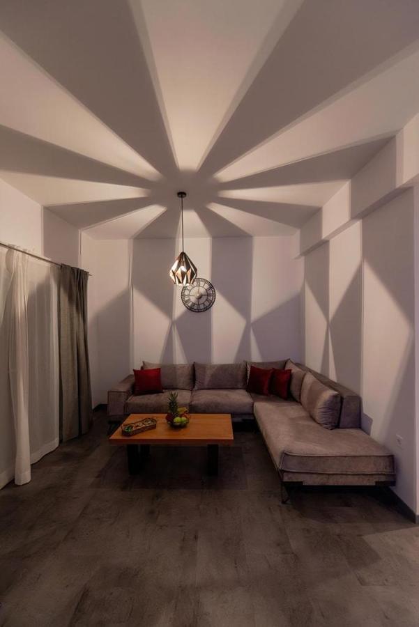 Ioulia'S Apartments Платария Екстериор снимка