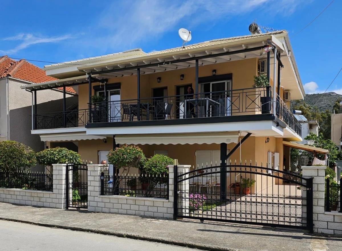 Ioulia'S Apartments Платария Екстериор снимка
